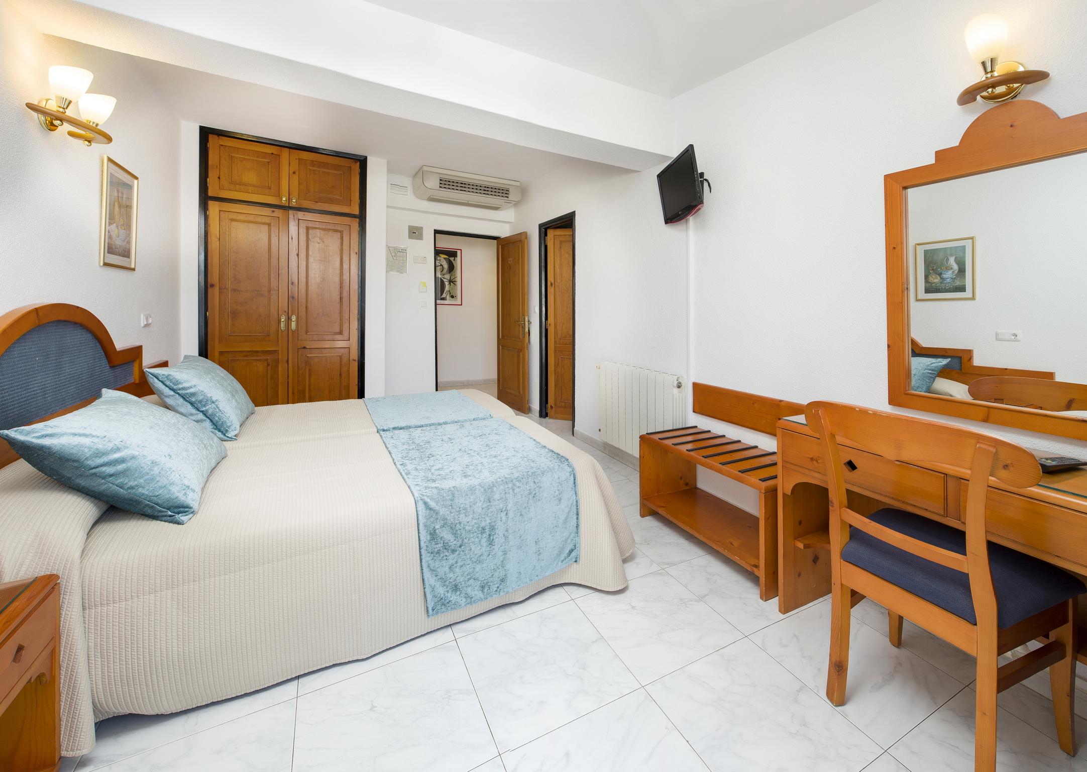 Hostal Mari Σαν Αντόνιο Εξωτερικό φωτογραφία