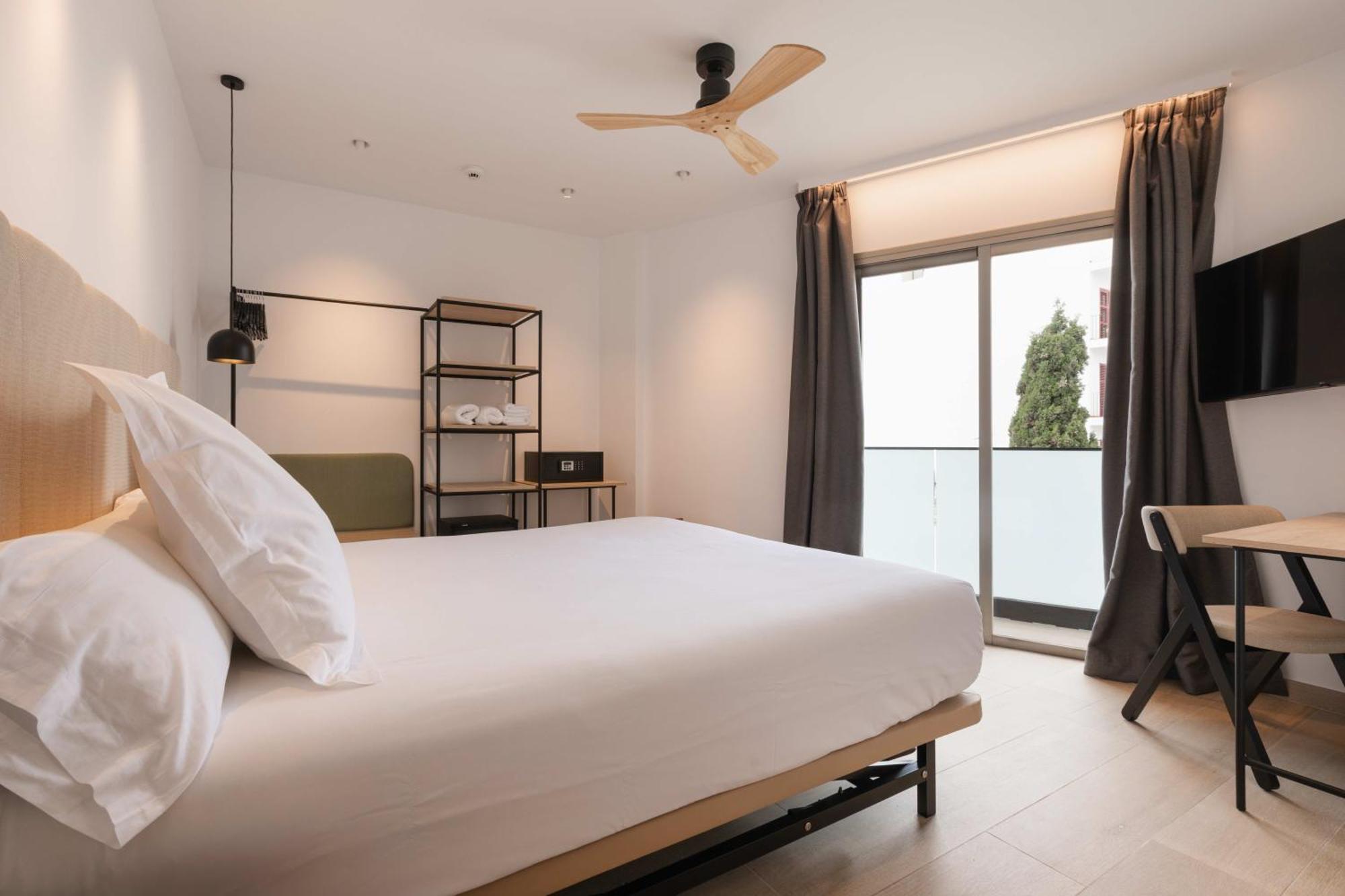Hostal Mari Σαν Αντόνιο Εξωτερικό φωτογραφία